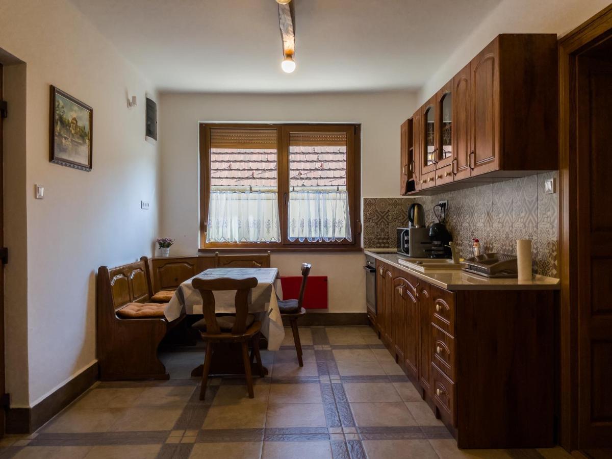 タタ Mamutfenyo Panzio Bed & Breakfast エクステリア 写真